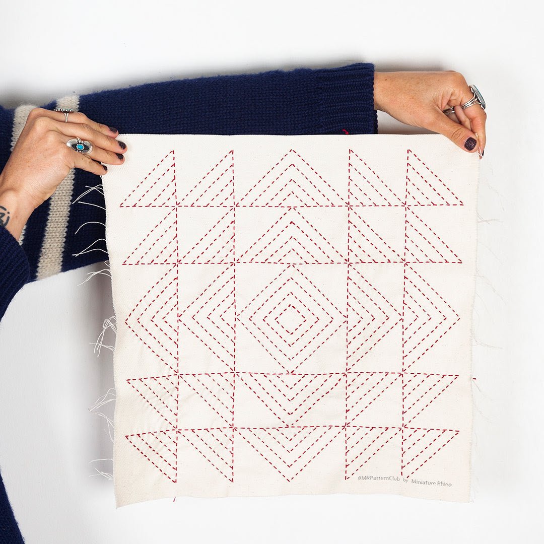 MR Pattern Club Stitch Sampler - Half Square Triangle Quilt - Miniature Rhino