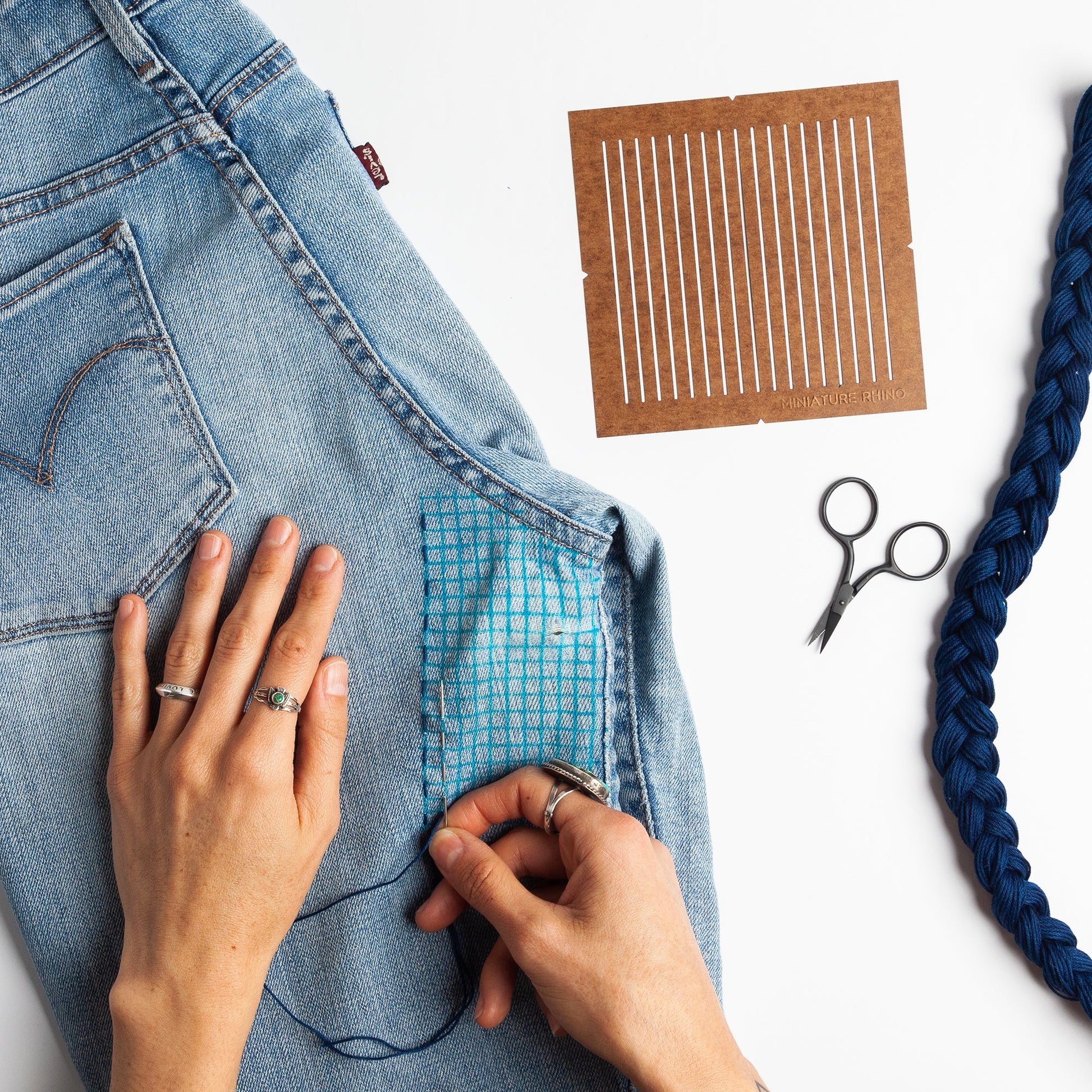 Sashiko Grid Stencil, the original - Miniature Rhino