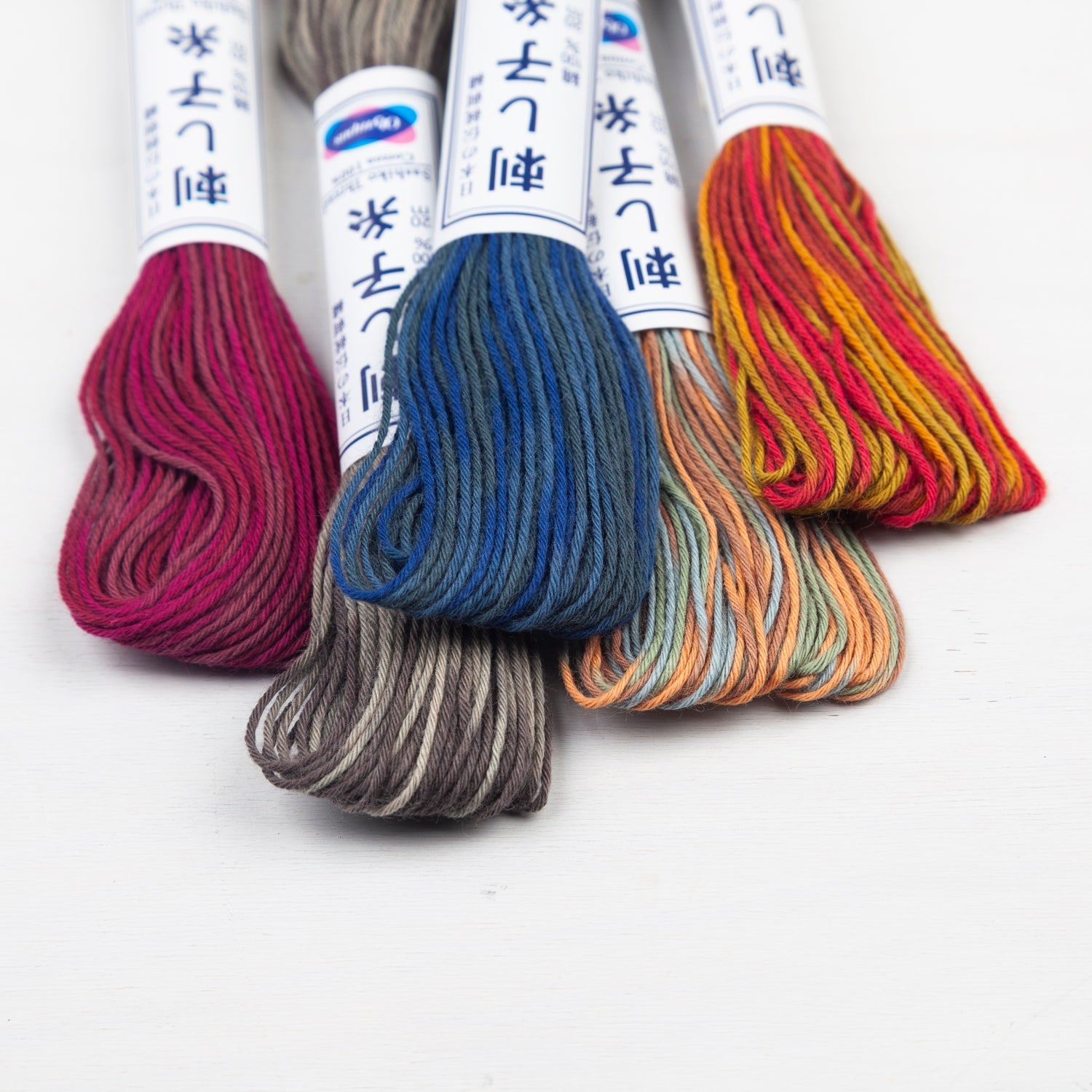 Short - pitch Variegated Sashiko Thread 22 yard - Miniature Rhino