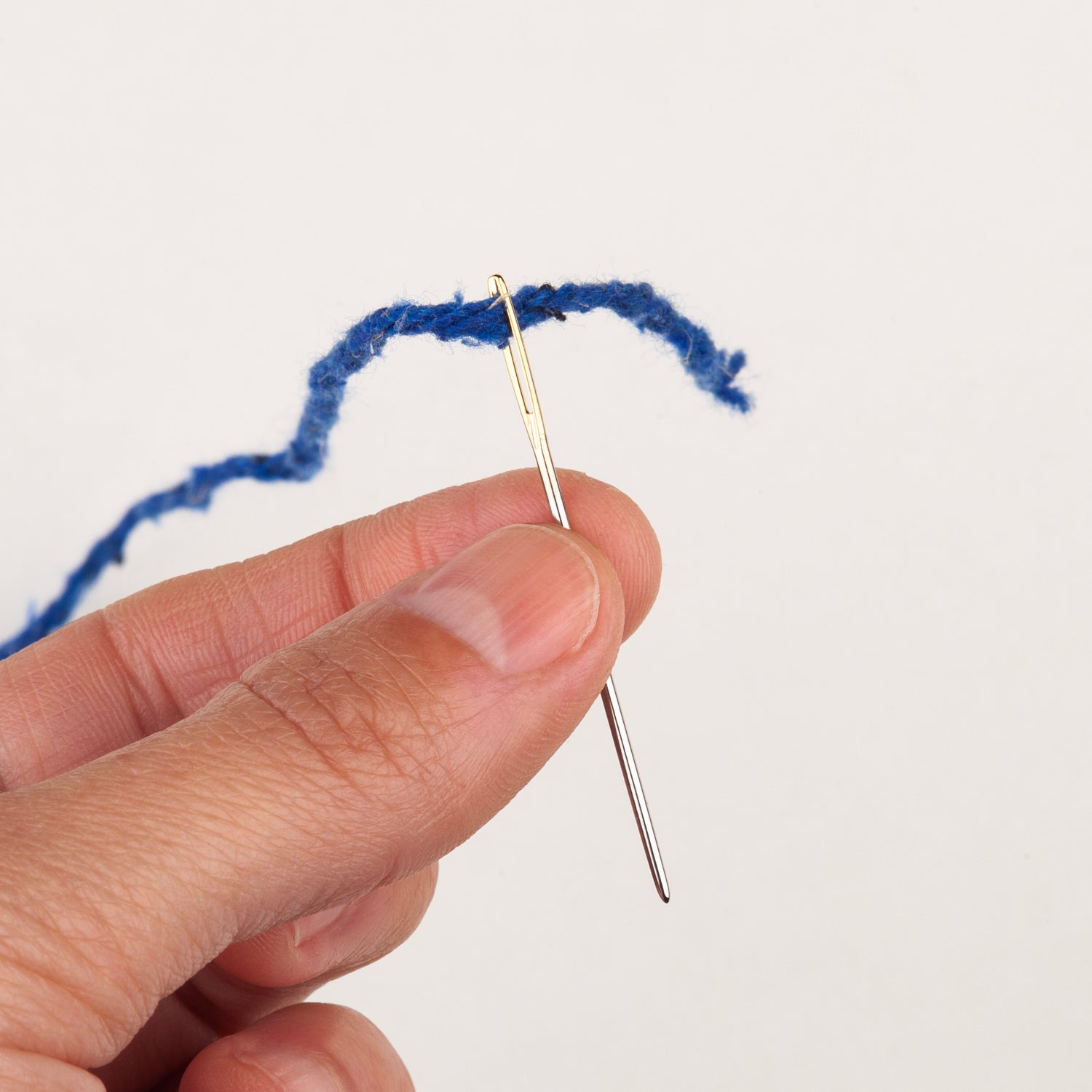 Clover Gold Eye Tapestry Needles - Miniature Rhino