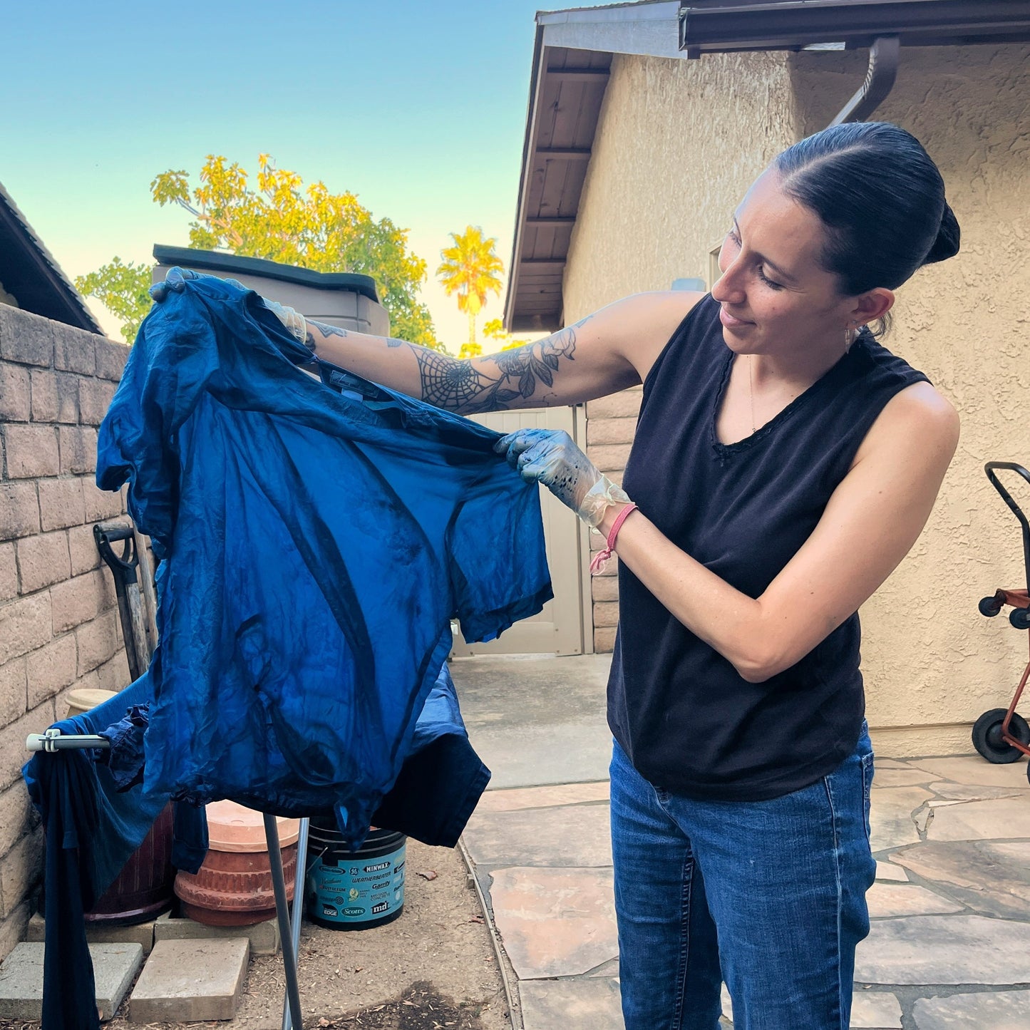 Yamato Indigo, Indigo Dye, 10g - Miniature Rhino